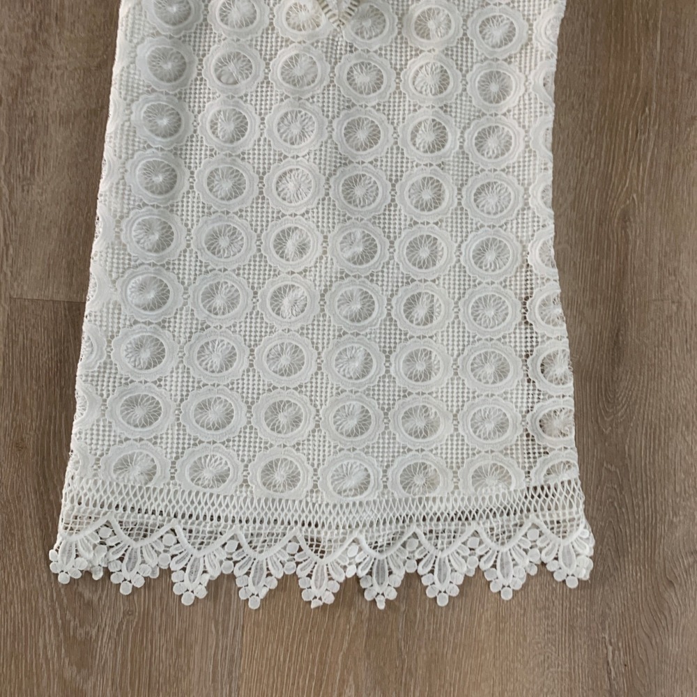 Lovers + Friends White Lace Mini Dress Lace Up Tassel Boho Medallion Crochet S - Picture 3 of 9
